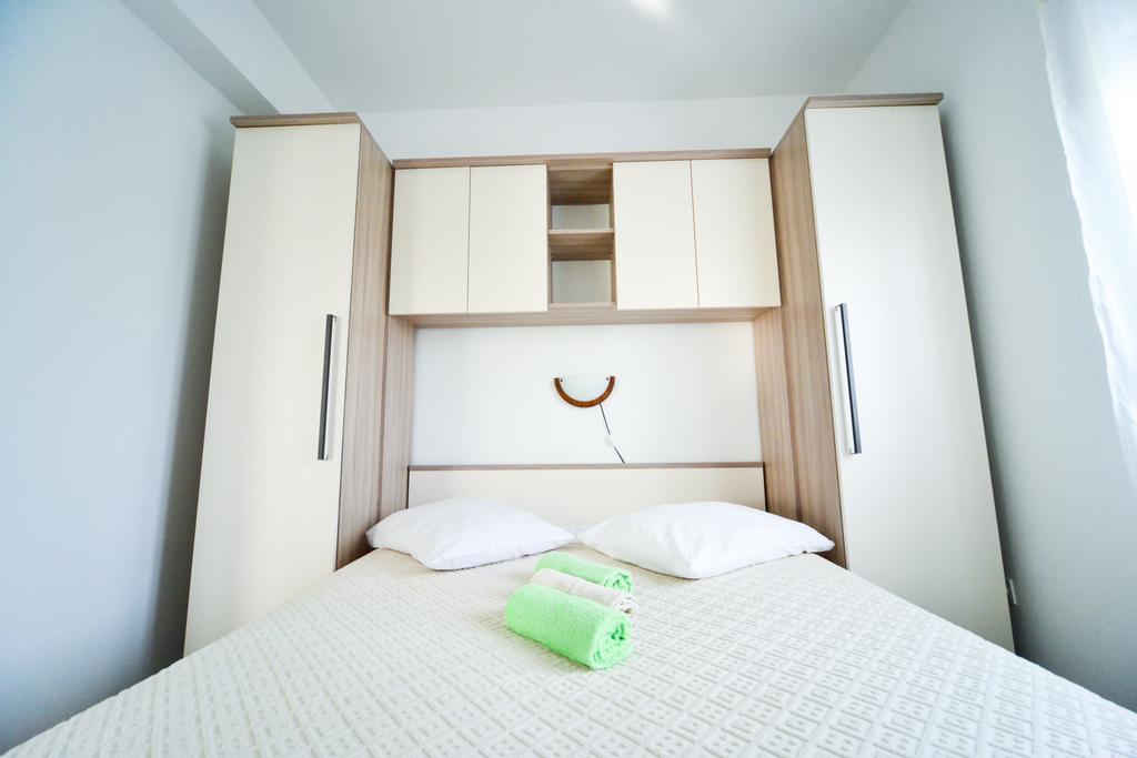Apartments Valentina Petrcane Ngoại thất bức ảnh