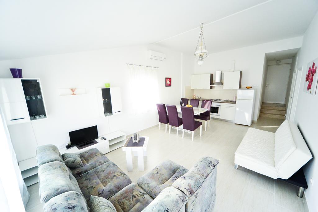 Apartments Valentina Petrcane Ngoại thất bức ảnh