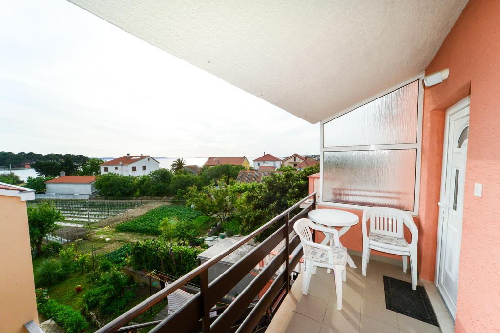 Apartments Valentina Petrcane Ngoại thất bức ảnh