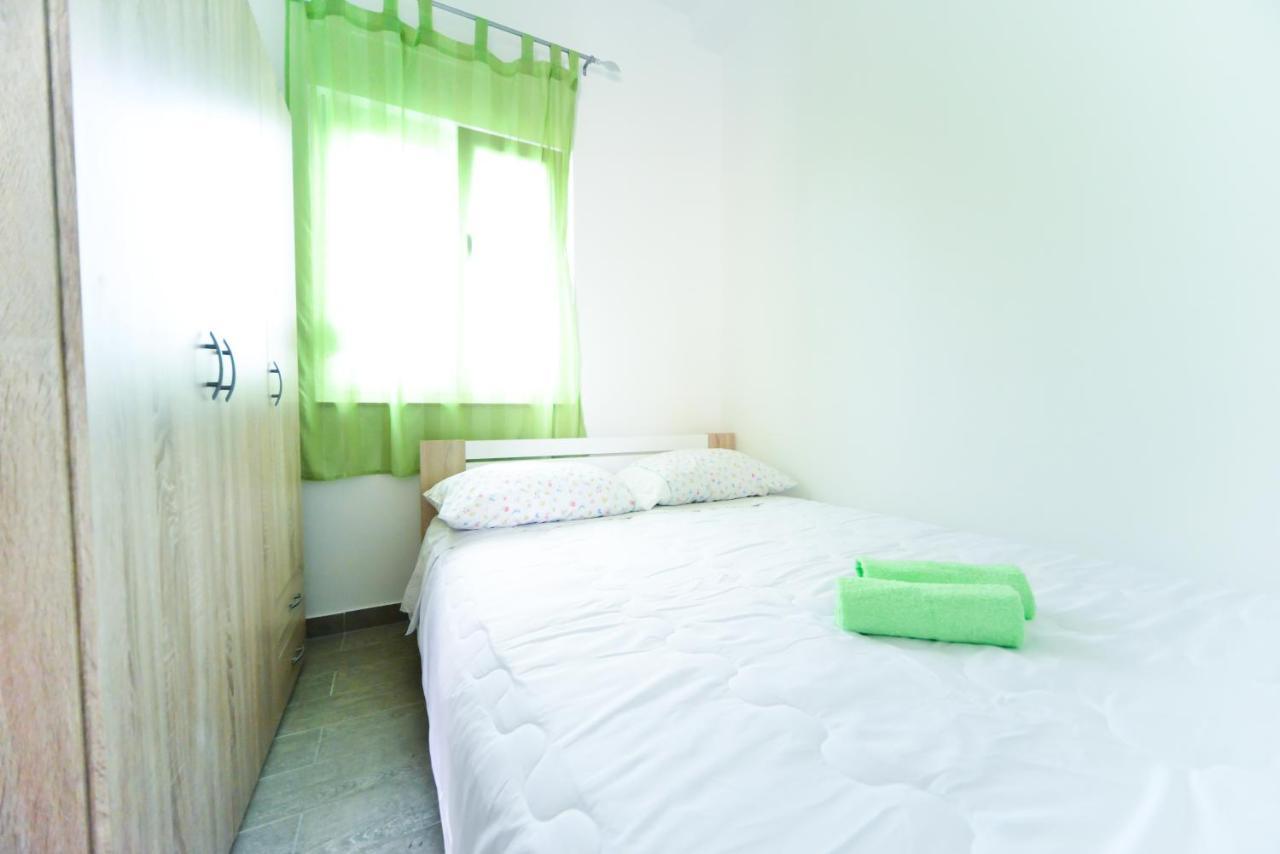 Apartments Valentina Petrcane Ngoại thất bức ảnh
